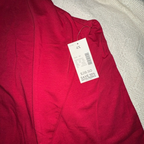 Catherines Red Long Sleeve Top with Gold Star 4X - Picture 4 of 4